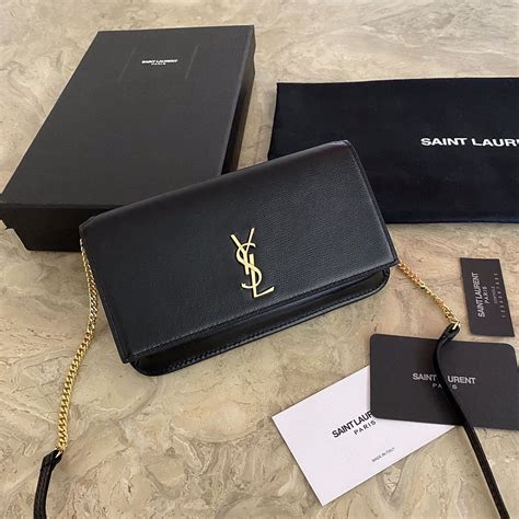 ysl porta cellulare|Saint Laurent.